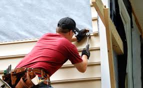 How To Choose The Right Materials for Your Siding Installation in 'Cramerton, NC